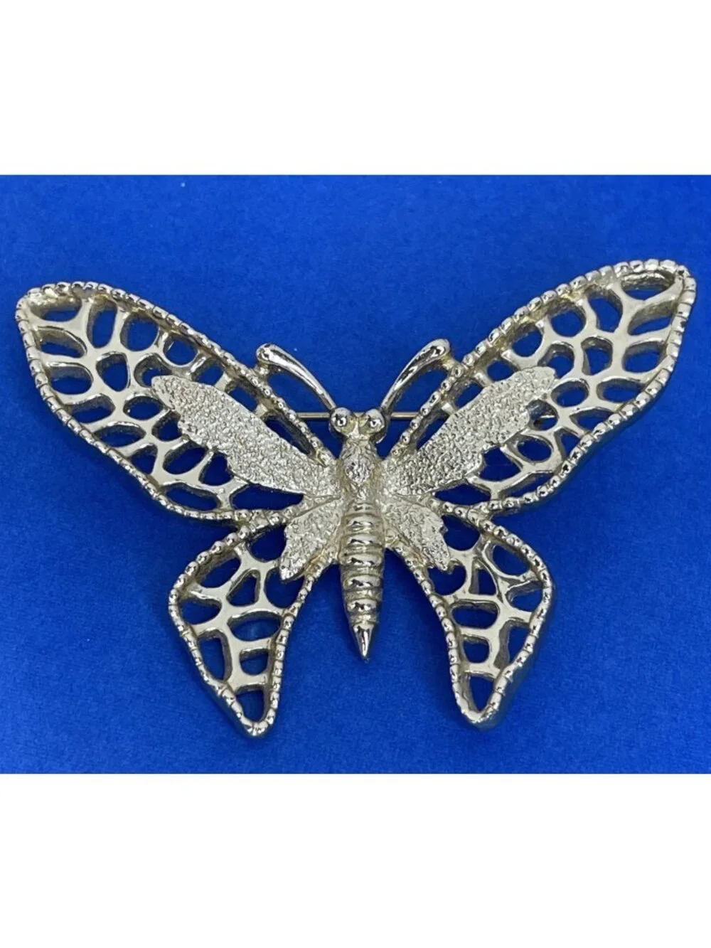 Vintage Signed SARAH COV Butterfly Brooch Gold-tone Open Work Textured Pin